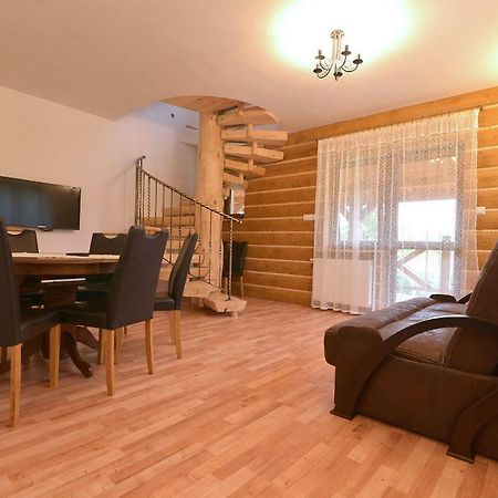 Apartament Bieszczady Solina Polanczyk "Gajowka " Berezka Esterno foto